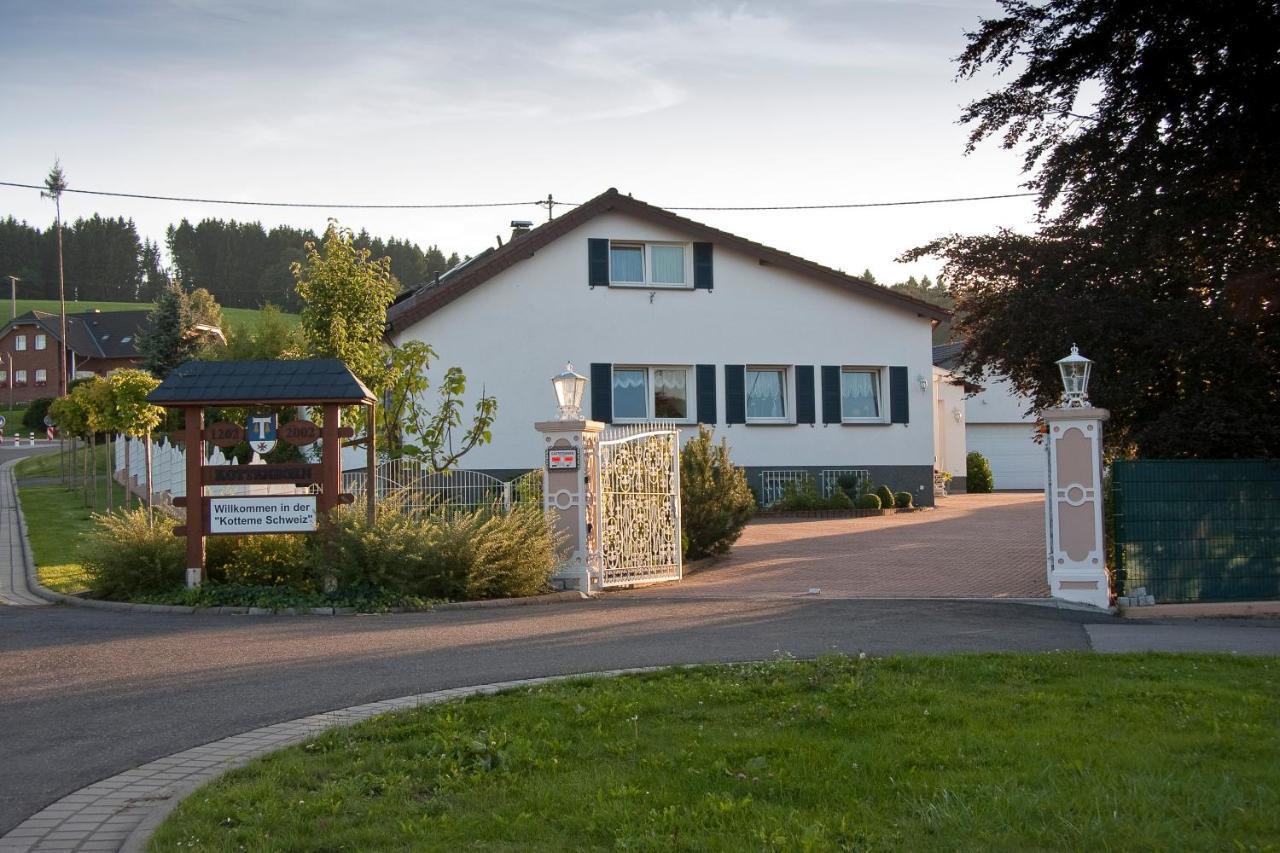 Haus Am Nuerburgring * Kottenborn